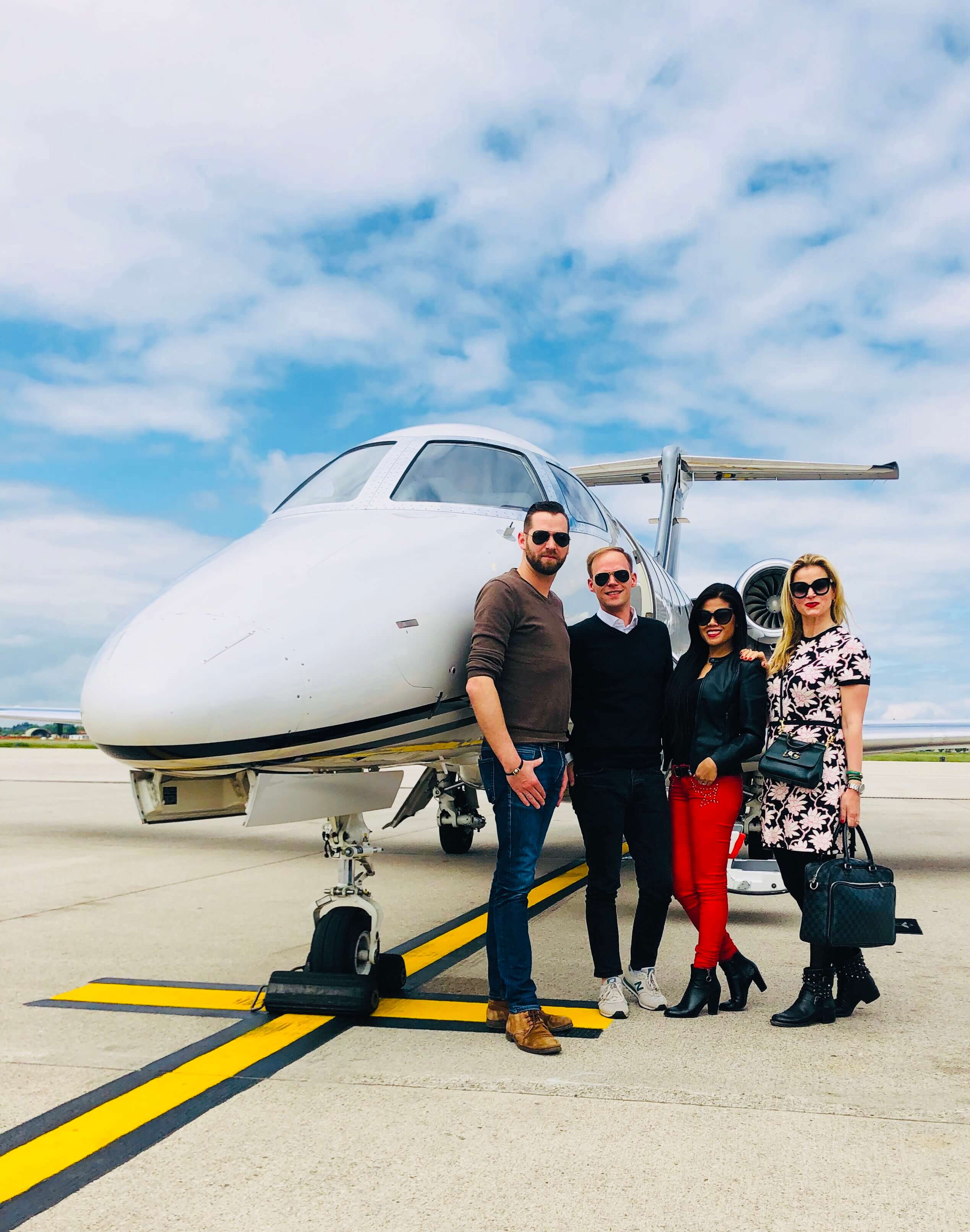 Mit dem Privatjet zur Hochzeit